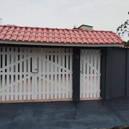 Casa Na Praia Com Piscina E Churrasqueira Itanhaém Eksteriør billede